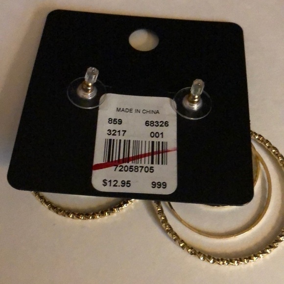 New York & Company Gold multi hoop earrings. Stud - Picture 4 of 6